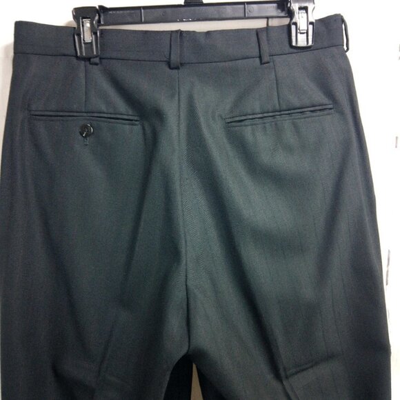 Trieste 41R 2 Button Black Herringbone Striped 2pc - Picture 14 of 15